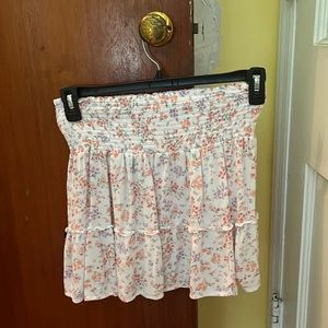 Floral flowy skirt